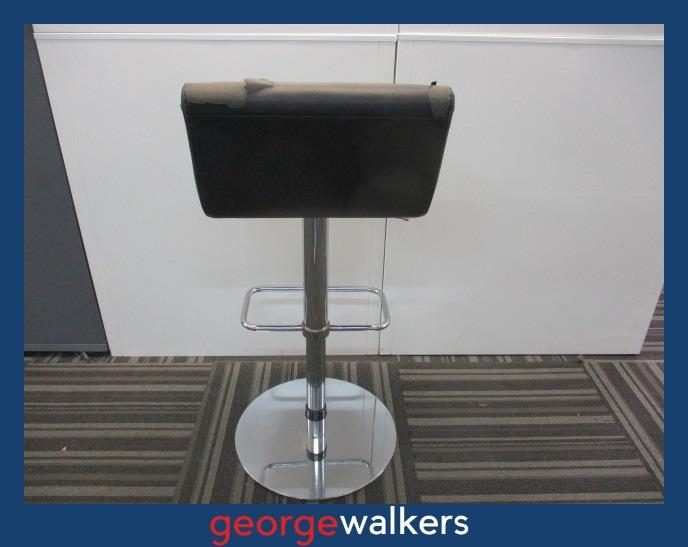PR5983 Black Barstool Carousel 4