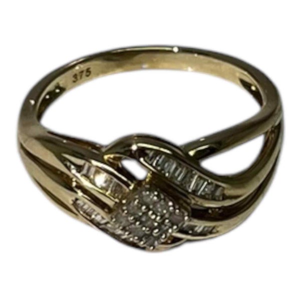 9CT YELLOW GOLD RING – 2.9GMS TDW 0.25CTS Carousel 1