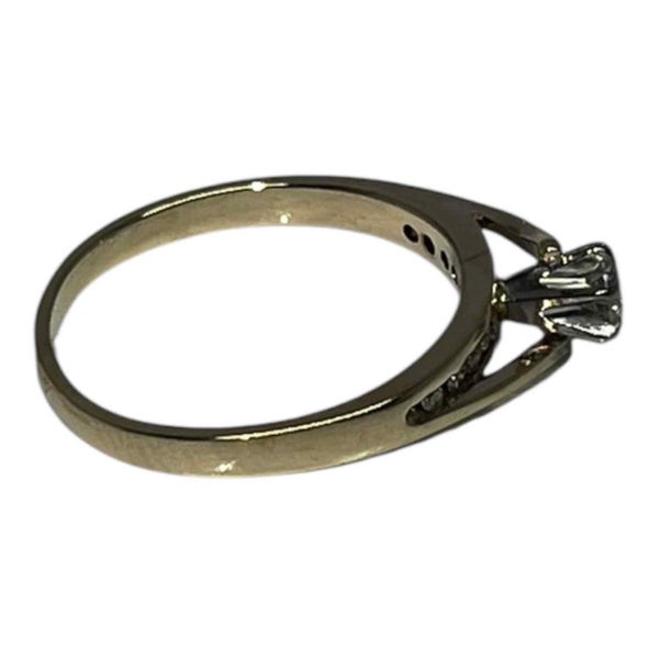 9CT YELLOW GOLD RING – 2.3GMS TDW 0.20CTS Carousel 2