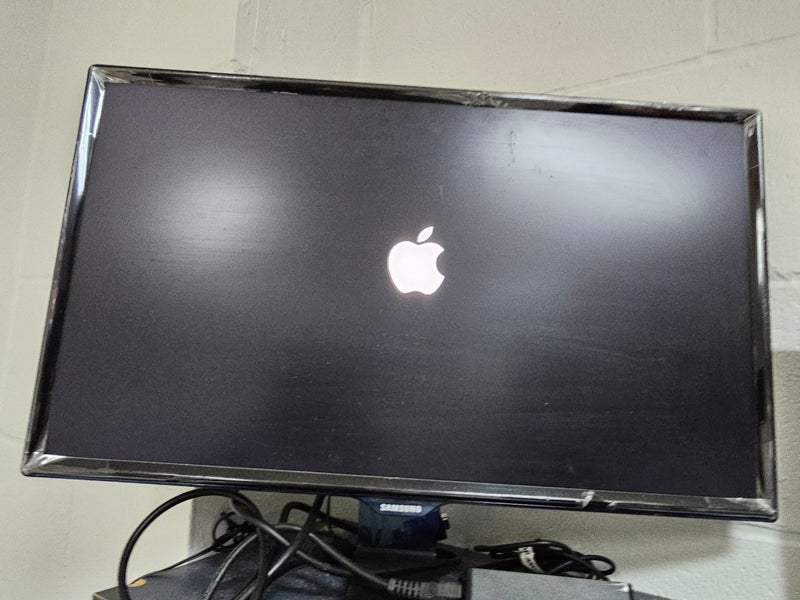 Apple TV A1427 Carousel 2