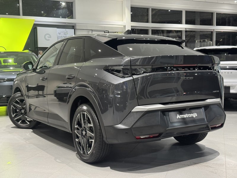 2025 Peugeot 3008 P64 GT Premium MHEV63612858284033112