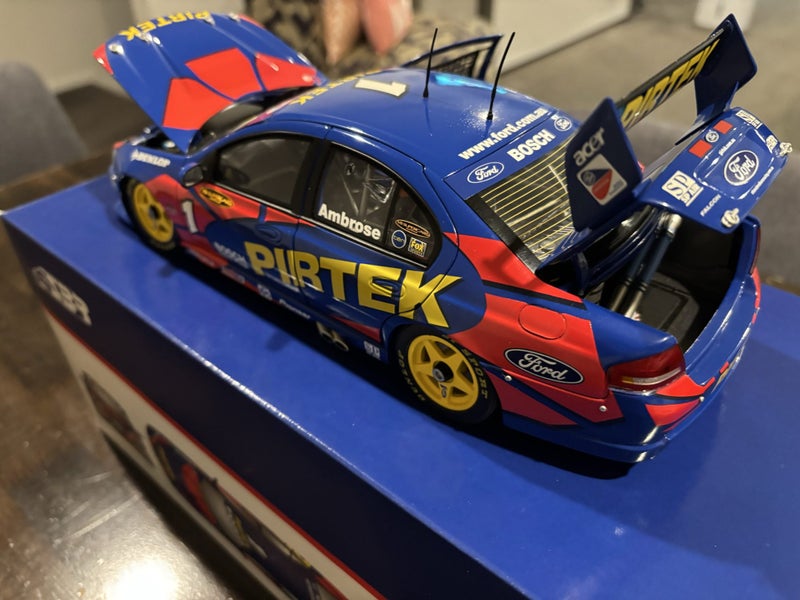 Pirtek Falcon Carousel 13
