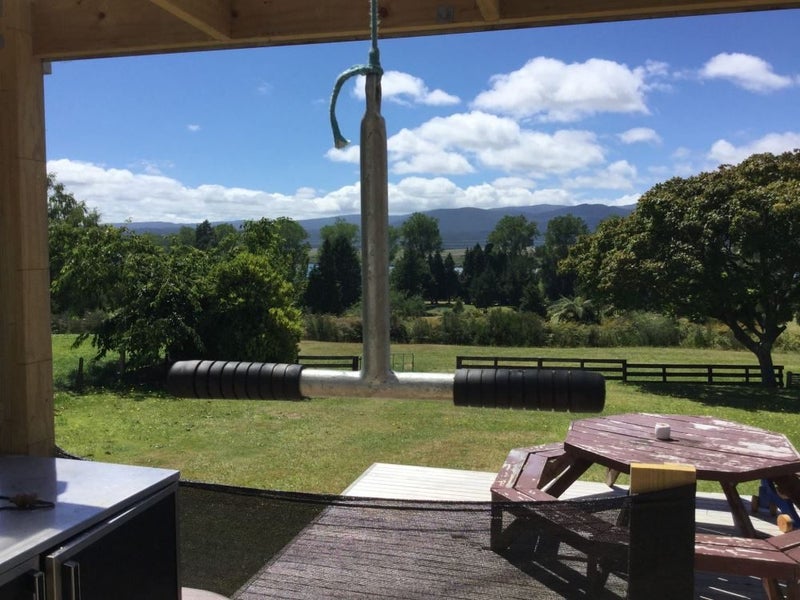 TWING - TEE BAR HAND SWING .. CHILDREN LOVE THESE Carousel 2