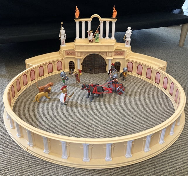 Playmobil Colloseum 4270 Battle Arena Complete Carousel 1