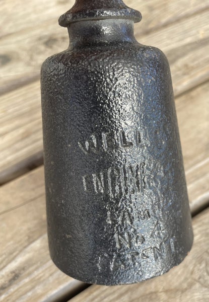 Antique Wells Cast Iron Engineer's Lamp No.4 Carousel 2