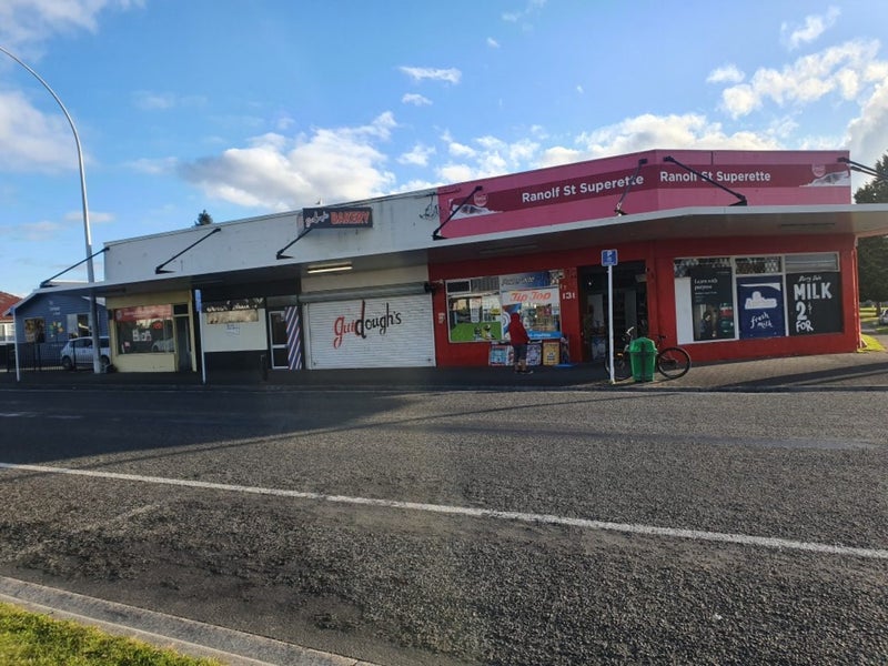 Barber Shop Set Up with a separate Beauty Room for Sale, Rotorua $16,000 o.n.o Carousel 5