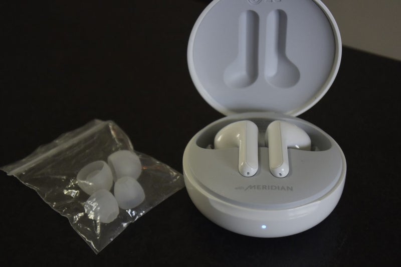 LG TONE Free FN4 True Wireless Earbuds w/ Meridian Audio Technology *Excellent* Carousel 1