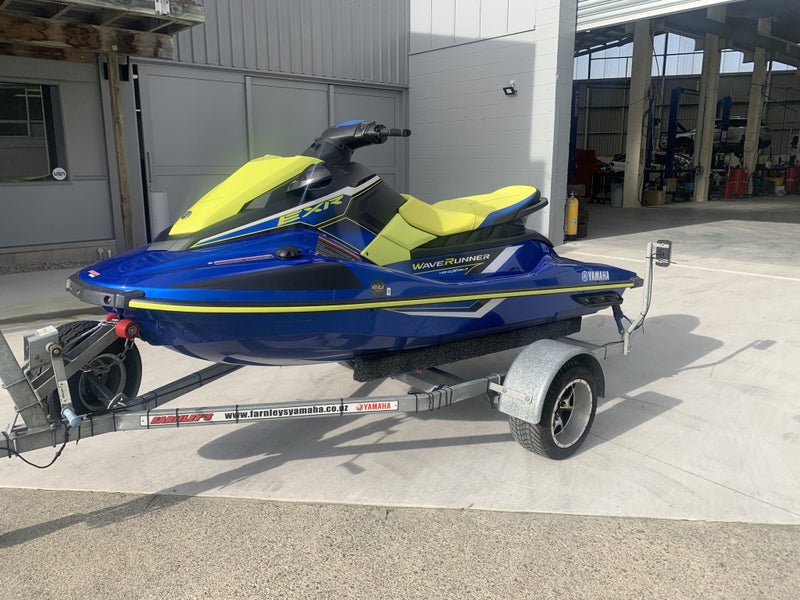 YAMAHA EXR WAVE RUNNER63613196764162114
