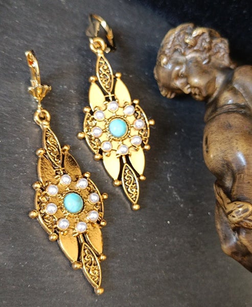 WOW $1RES!!! VICTORIAN INSP TURQUOISE PEARL EARRINGS Carousel 2