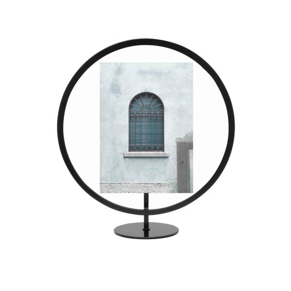 Umbra Infinity Floating Round Picture Frame - 13cm x 18cm Black Carousel 2