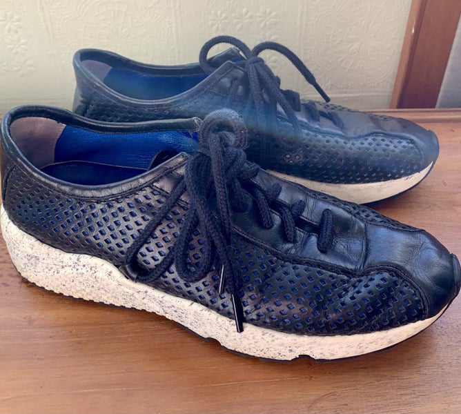 Beau Coups leather trainers Carousel 1