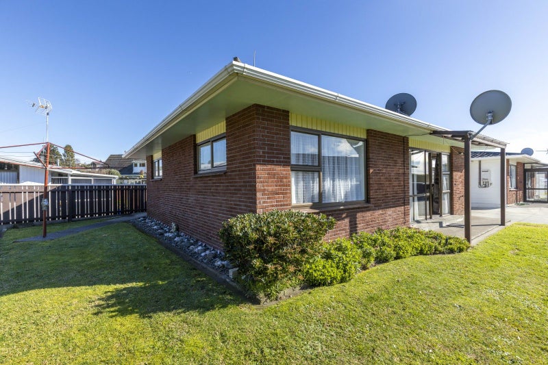 Image 1 of 24