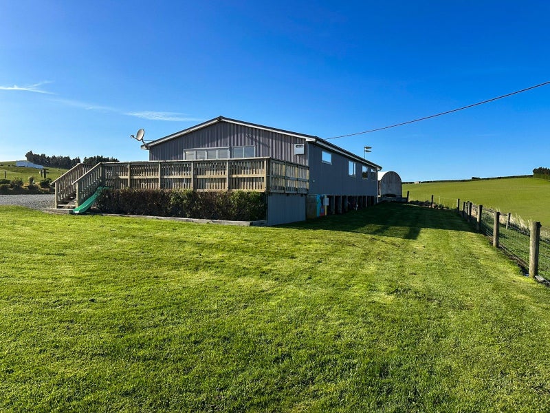 Image 2 of 19