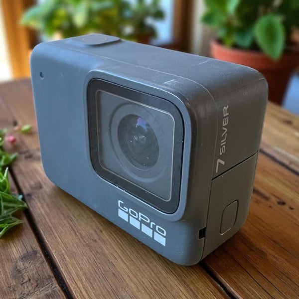 GO PRO 7 Silver faulty Great for parts Carousel 1