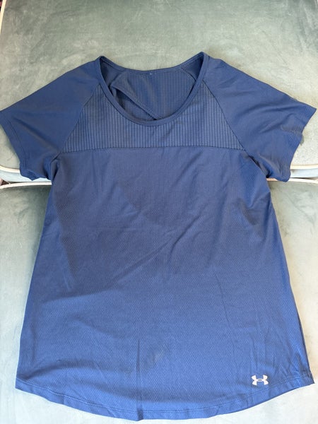Under Armour women’s sports tee medium63614939746179118