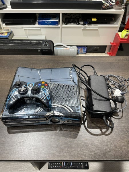 HALO 4- MODDED RGH3 XBOX 360 Slim inc Halo 4 controller 320GB Carousel 2