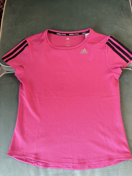 Adidas women’s sports top Medium63614939739650117