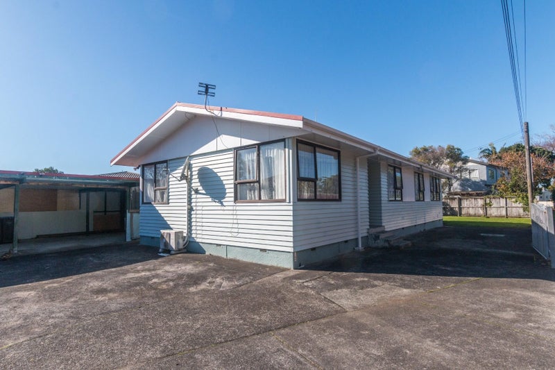 Image 1 of 20