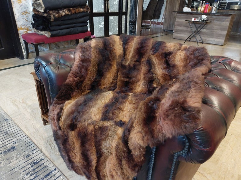 New Single Natural Brown Real NZ Possum Full Fur Throw - No Reserve! - B6510 Carousel 2