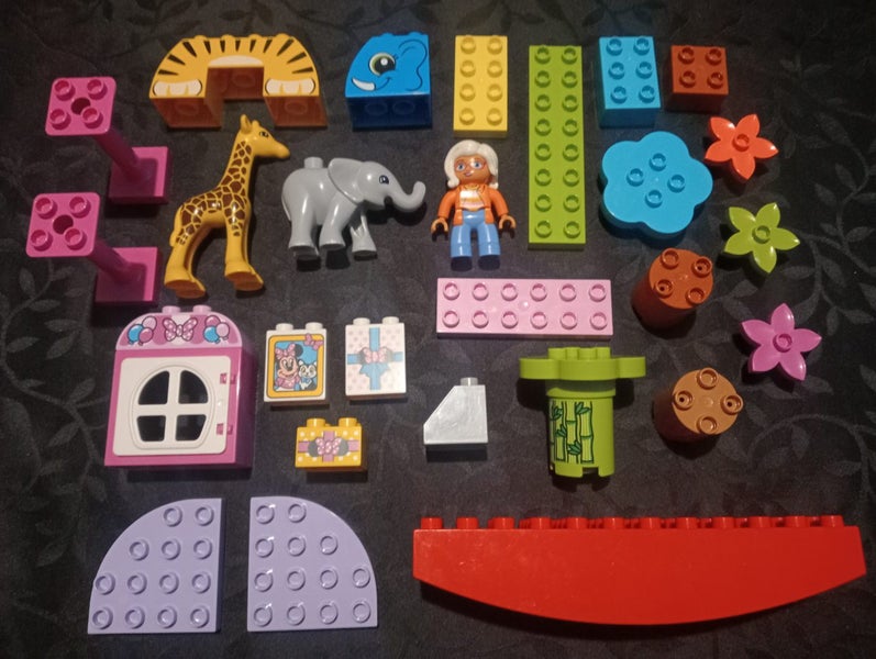 Girls Duplo and MegaBlocks lot Carousel 1