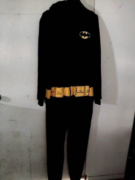 BATMAN MENS OR WOMENS PYJAMAS SZ L- Carousel 2