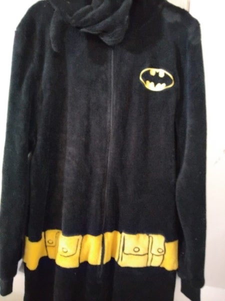 BATMAN MENS OR WOMENS PYJAMAS SZ L- Carousel 1