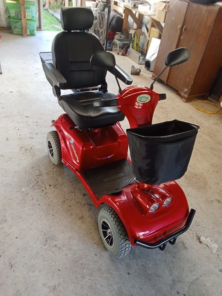 Mobility scooter Carousel 1