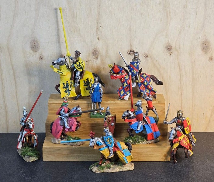 Scale Replicas. French, English, Arabian, & African. Mixed Lot as Pictured. VGC Carousel 1