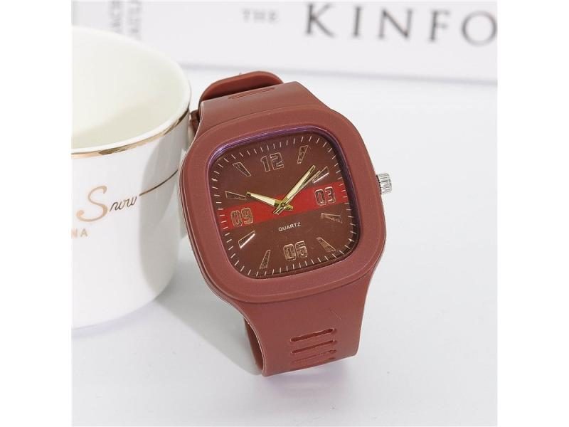 YIKAZE Women Watches Big Square Quartz Watch Women's Wristwatch Carousel 1