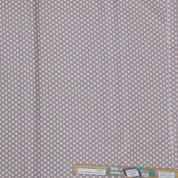 Patchwork Quilting Sewing Fabric Polkadot Biscuit 50x55cm FQ Carousel 5