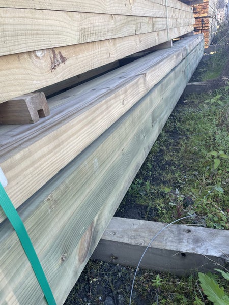 140x90 #1 H4 MG TIMBER 6.0m (Price is per metre) Carousel 2