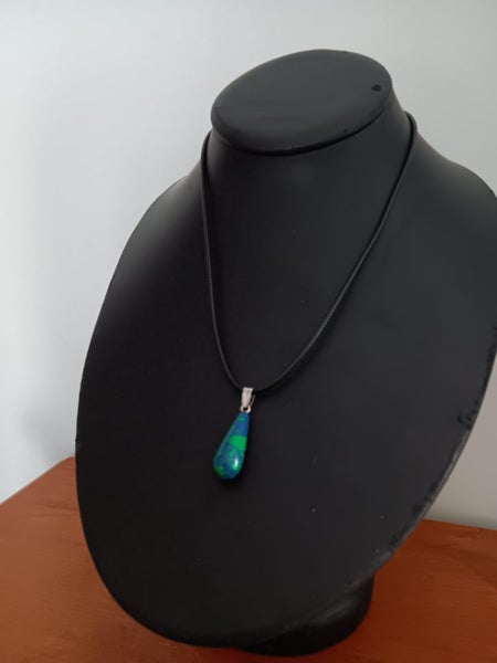 6 gemstone necklaces Carousel 2