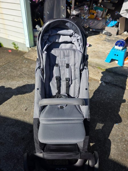 Nuna pepp next pram Carousel 1