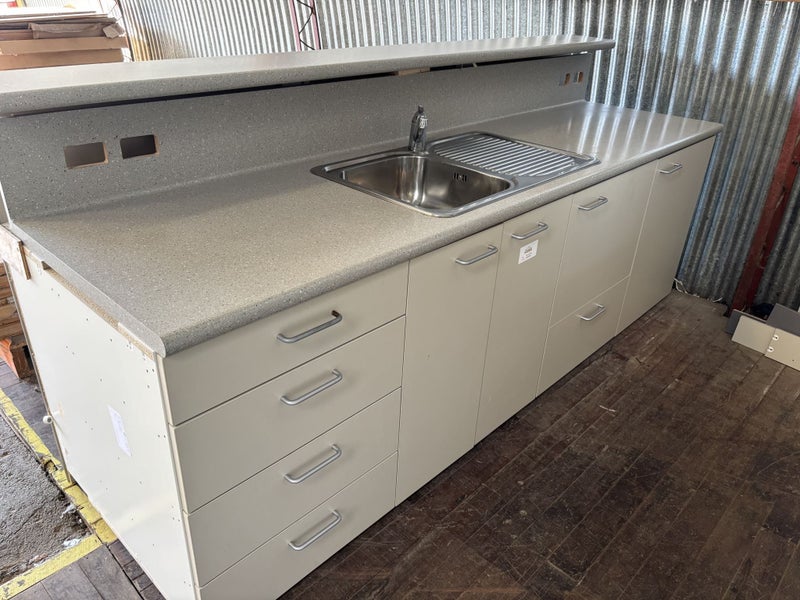 Recycled Galley Kitchen #4233 Carousel 2