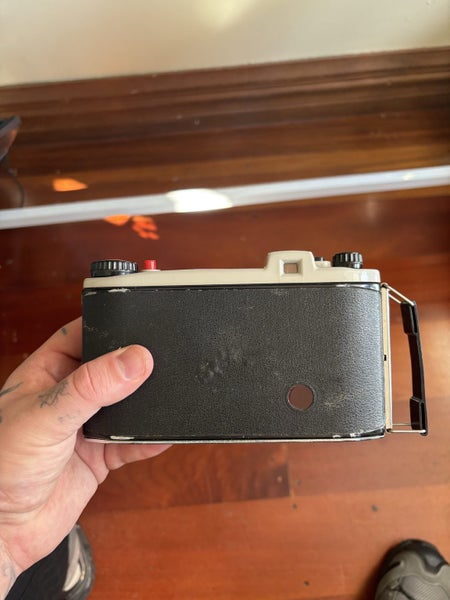 Kodak 620 folding film camera63614225644929111