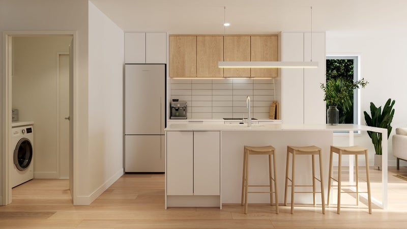 Sun-Soaked, Stylish Woburn Homes636132572899871112