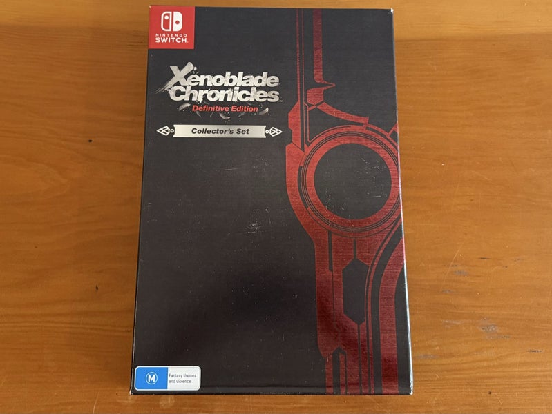Xenoblade Chronicles Definitive Edition Collector’s Set (Nintendo Switch) Carousel 1