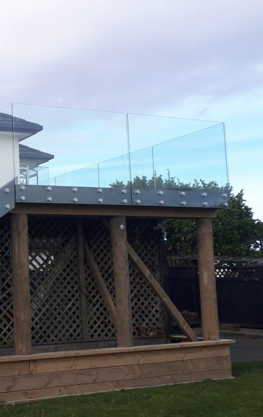 10m Frameless Glass Balustrade Carousel 2