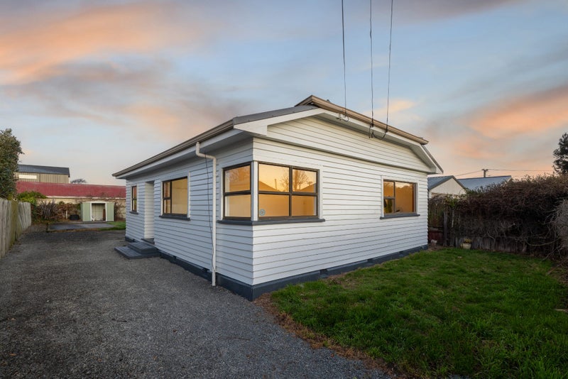 Image 1 of 10