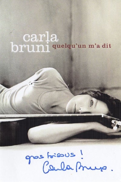 CARLA BRUNI FORMER FRENCH 1ST LADY & MODEL INSCRIBED OFFICIAL PHOTO CARD Carousel 1