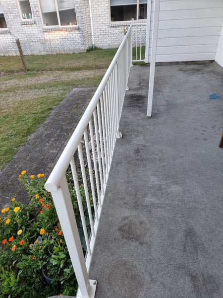 Hand Railing Carousel 1