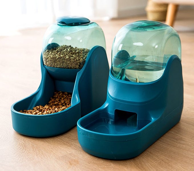 New Pet Feeder on Afterpay Carousel 1