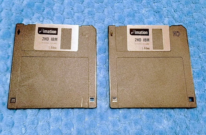 Floppy discs x2 Imation 3.5 inch. Blank. Carousel 1