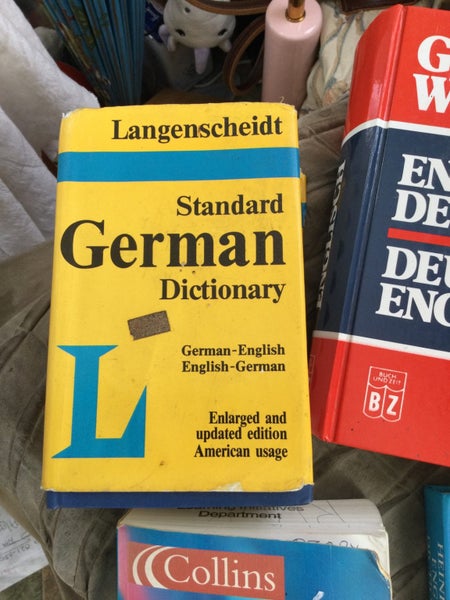 5 DICTIONARIES AND THESAURUS Carousel 2