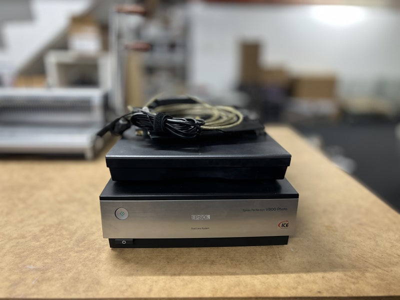 EPSON V800 Photo and Film Scanner Carousel 3