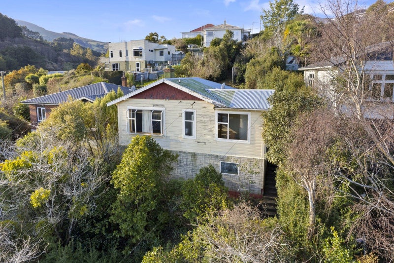 Image 1 of 20