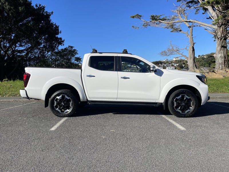 2021 Nissan Navara ST-X 2.3L Twin Turbo Diesel...63613193404289112
