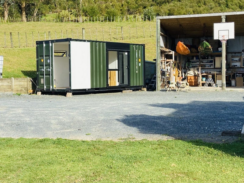 20ft CONTAINER CABIN Carousel 1