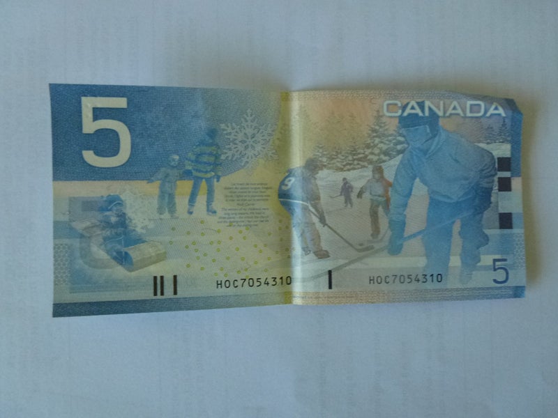 Canada $5.00, Bank Note - Year 2002 Carousel 2