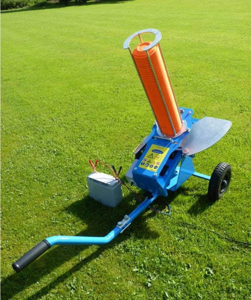 Promatic Pigeon: Clay Target Launcher Carousel 1